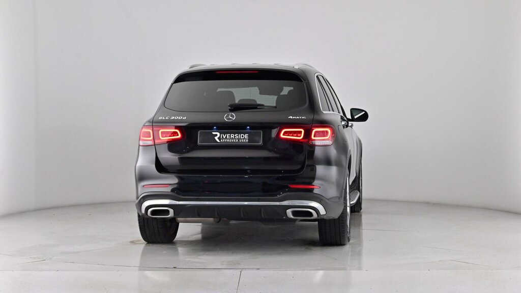 Mercedes-Benz GLC Class Glc 300 Amg Line Premium D 4Matic White #65