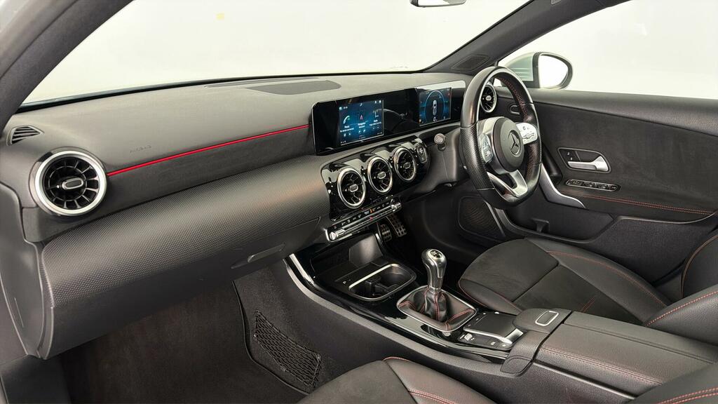 Mercedes-Benz A Class 2020 1.3 A 250 E Amg Line Premium Plus 259 Red #8