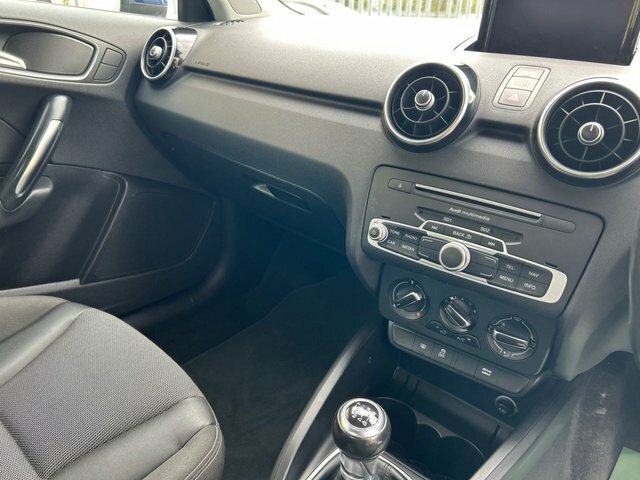 Audi A1 1.4 Tfsi Sport White #15