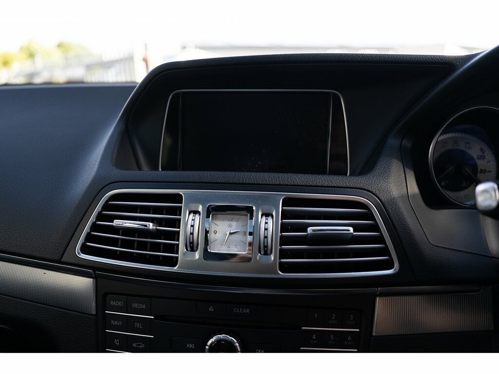 Mercedes-Benz E Class 2.1 E220 Bluetec Amg Night Edition G-tronic Euro Silver #19