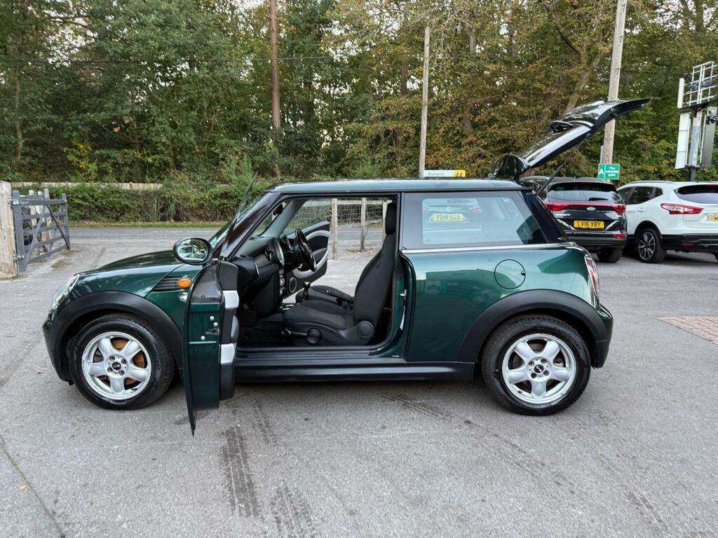 Mini Hatch 1.6 Cooper Hatchback Euro 5 122 Red #13