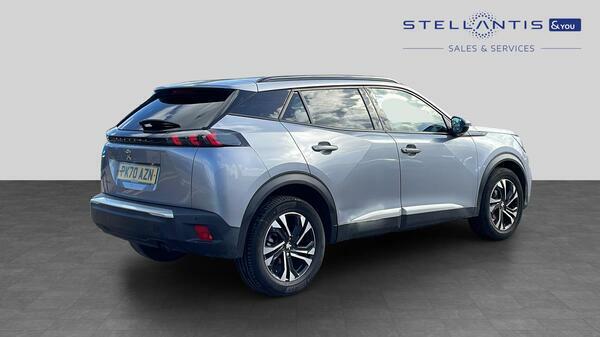 Peugeot 2008 1.2 Puretech Allure Premium Suv  #3