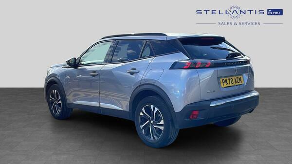 Peugeot 2008 1.2 Puretech Allure Premium Suv  #6