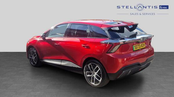 MG MG4 64Kwh Trophy Long Range Hatchback Aut Red #6