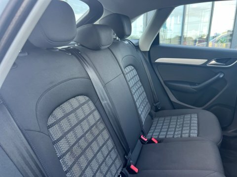 Audi Q3 1.4 Tfsi S Line 148 Bhp 6Sp Estate Grey #24
