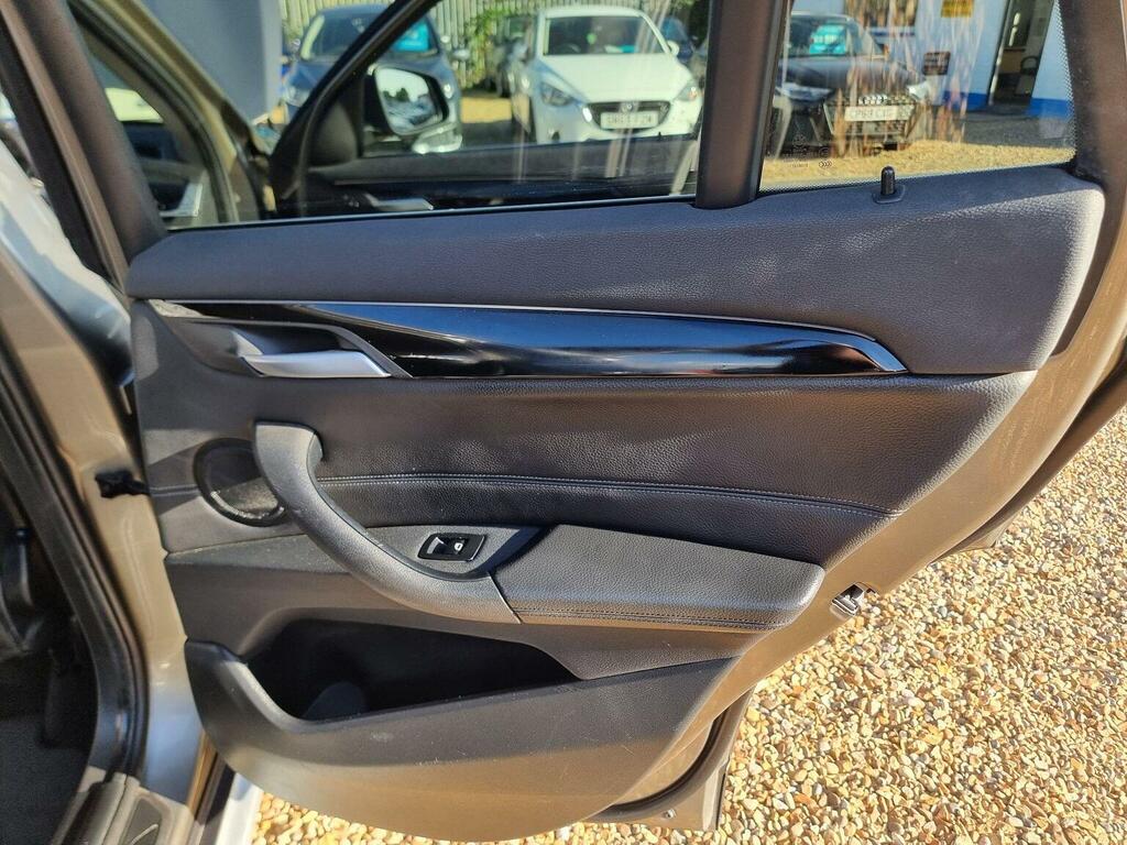 BMW X1 Sdrive18i M Sport  #27