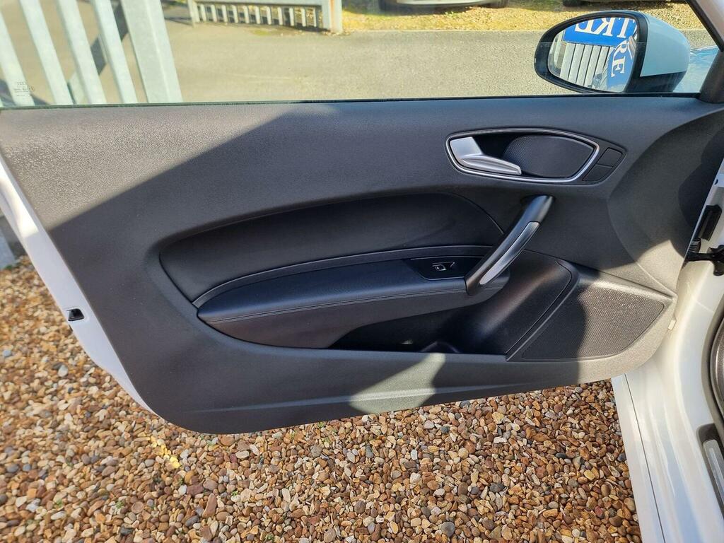 Audi A1 1.6 Tdi Sport Euro 6 Ss Silver #14
