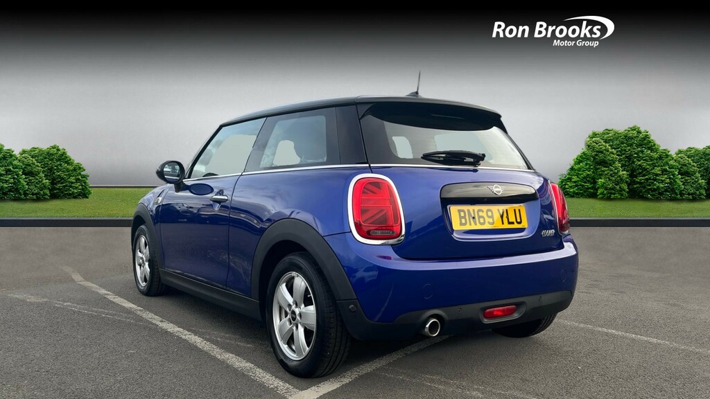 Mini Hatch 1.5 Cooper Classic Euro 6 Blue #4