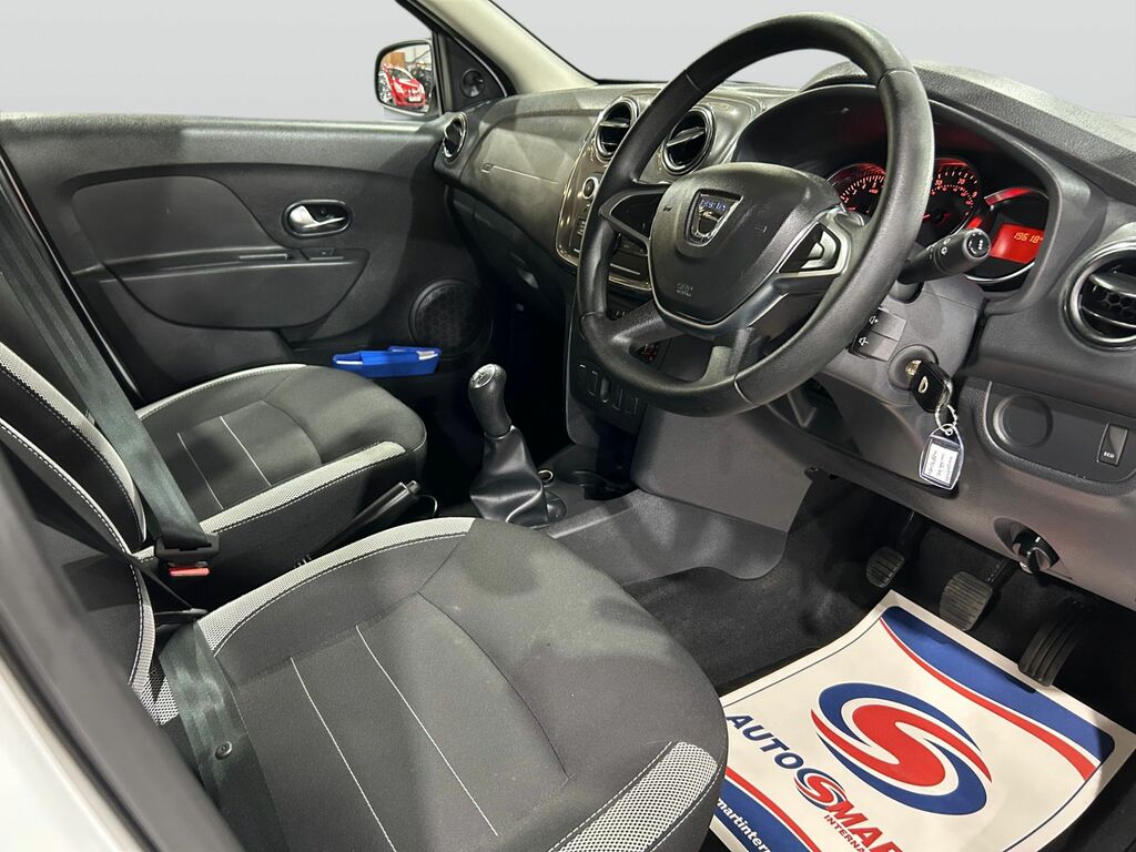 Dacia Sandero Stepway 0.9 Tce Essential Hatchback Euro White #5