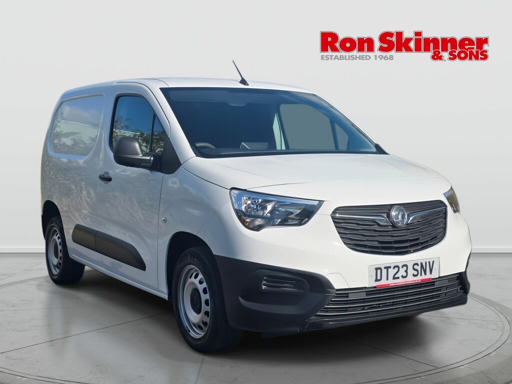 Vauxhall Combo 1.5 Turbo D 2300 Prime Panel Van White