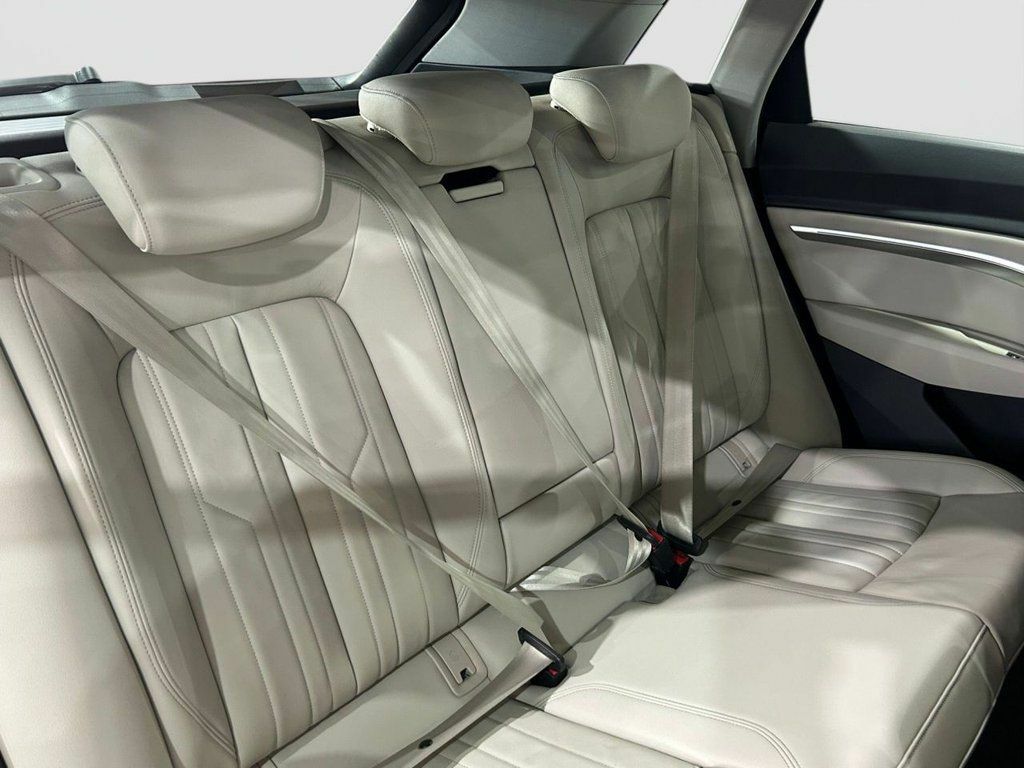 Audi E-tron 50 Technik Suv Quattro 71.2Kwh White #6
