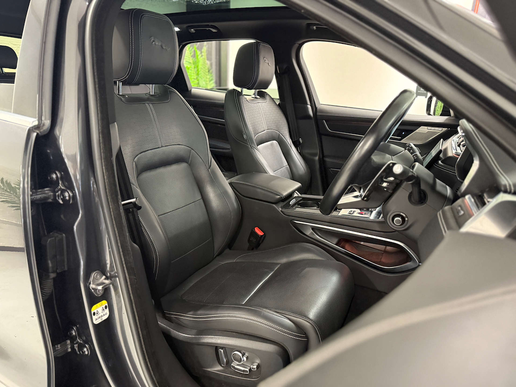 Jaguar F-Pace R-dynamic Hse Phev Awd 4Wd Grey #4