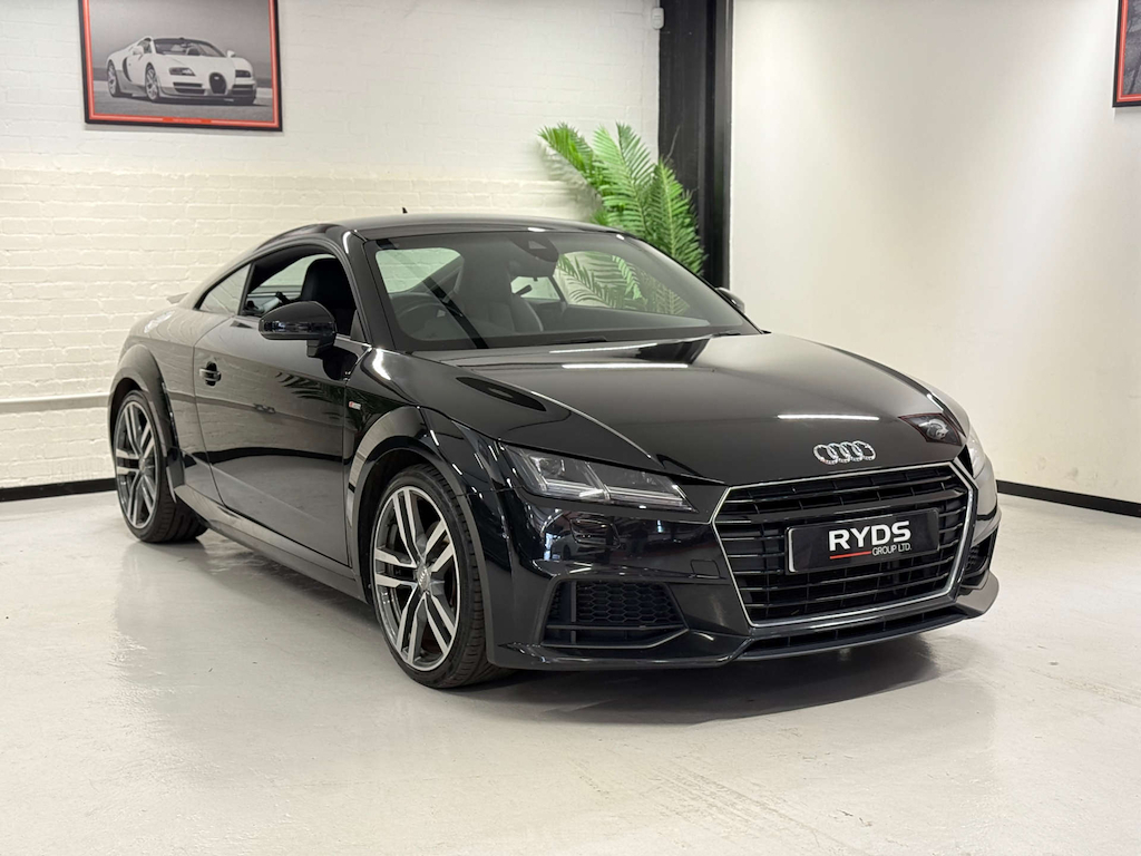 Audi TT Coupe Black