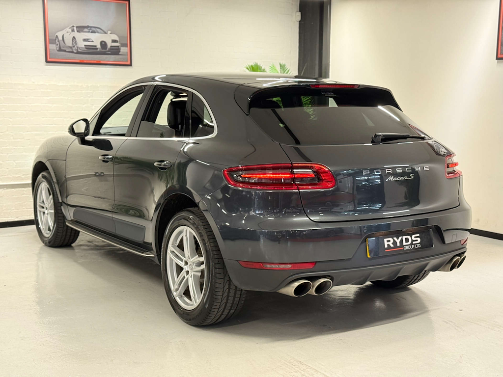 Porsche Macan Suv Grey #6