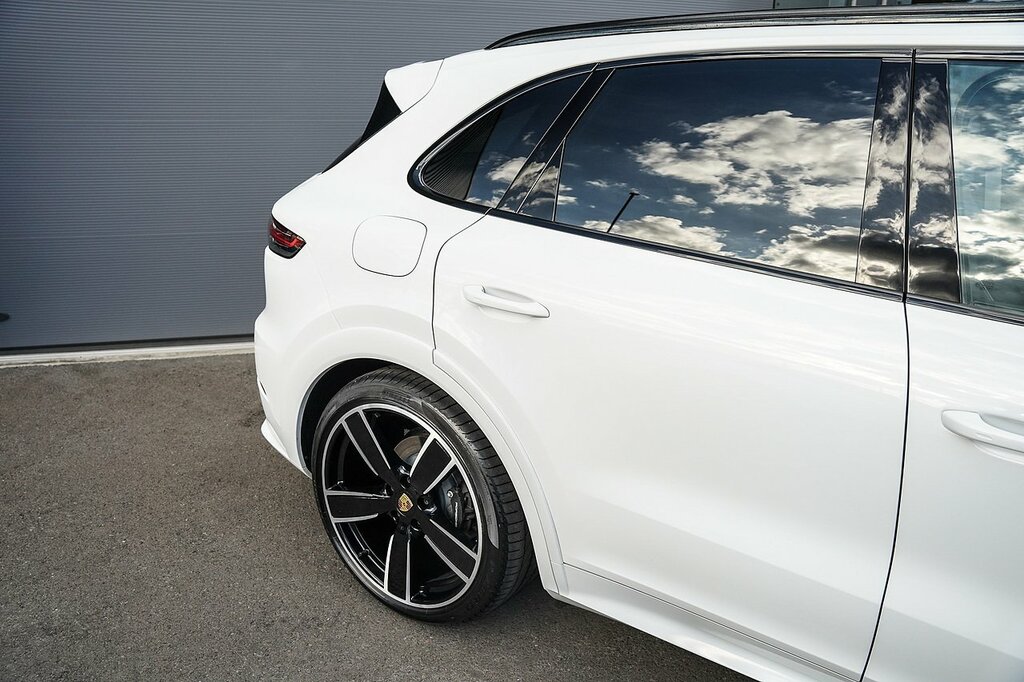 Porsche Cayenne T V6 Platinum Edition White #5