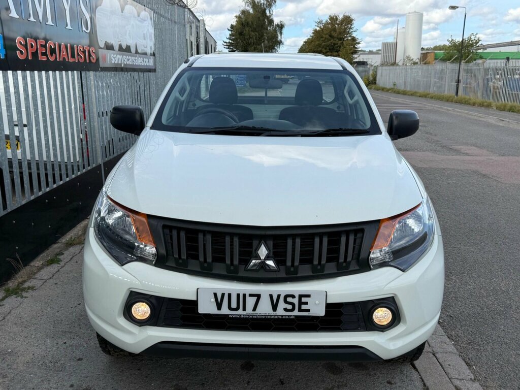 Mitsubishi L200 2.4 Di-d Sc 4Life 4Wd Euro 6 Ss White #2