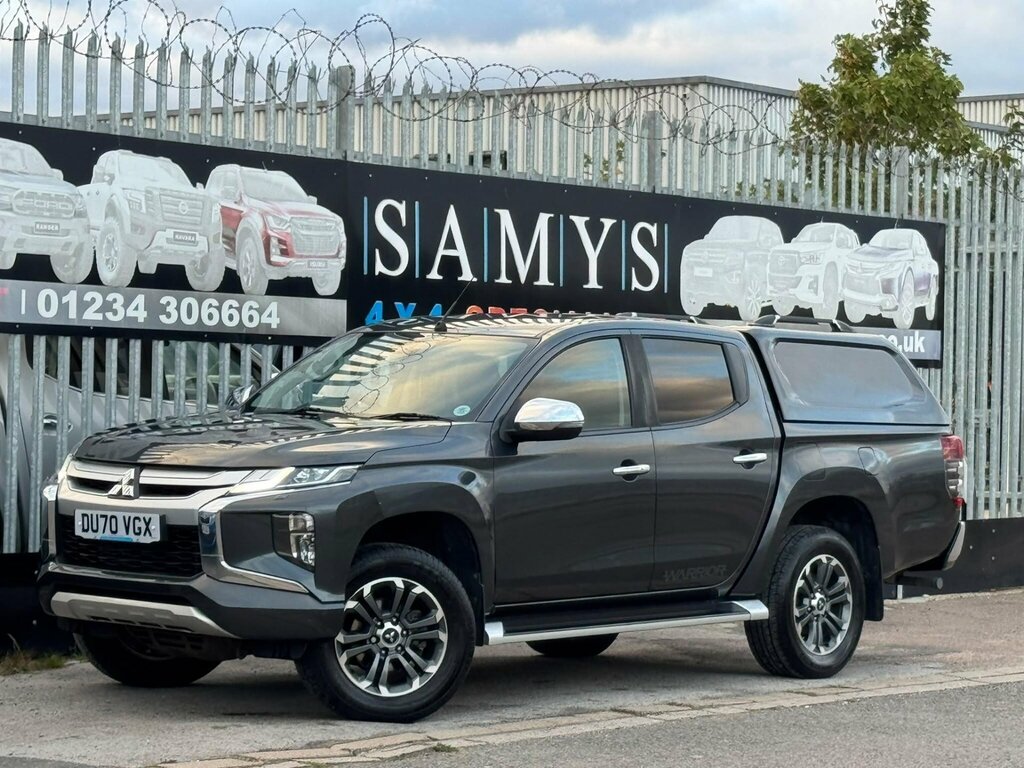 Mitsubishi L200 2.2 Di-d Dc Warrior 4Wd Euro 6 Ss Grey