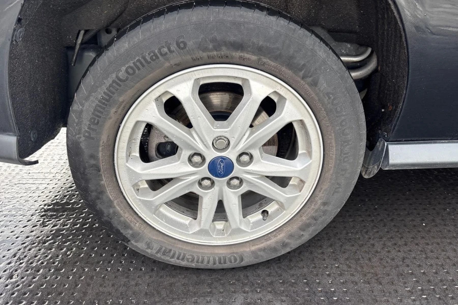Ford Transit Connect Transit Connect Limited Van Swb 240 L1 1.5L Ecoblu Black #6