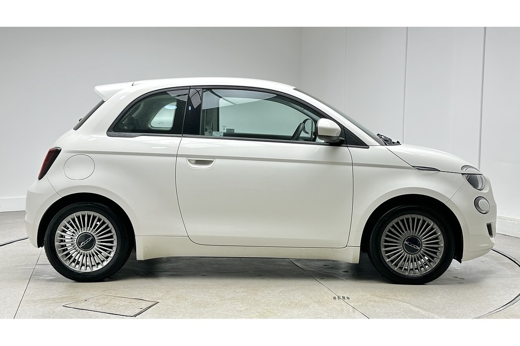 Fiat 500E Icon White #4