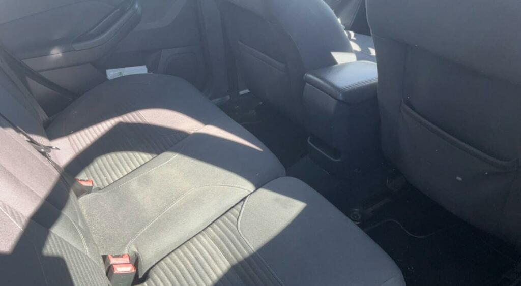 Ford Focus Hatchback Silver #6