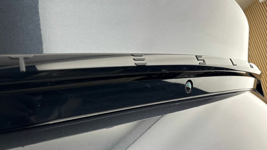 Tesla Model Y Long Range Grey #24