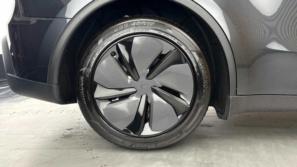 Tesla Model Y Long Range Grey #10