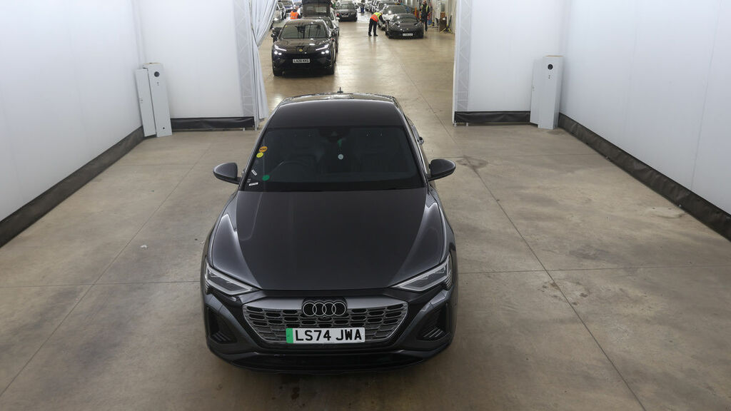Audi Q8 e tron S Line Sportback Silver #8
