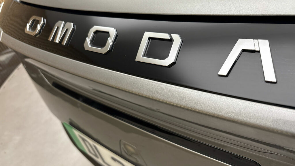 Omoda E5 155Kw Noble 61Kwh Grey #24