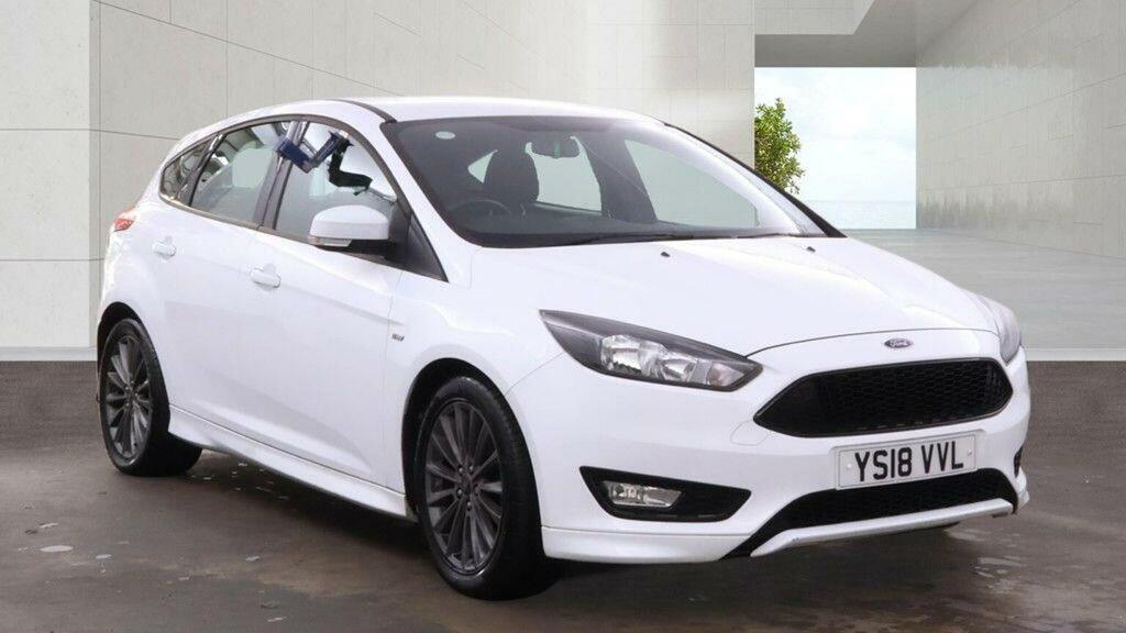 Ford Focus 1.0T Ecoboost St-line Euro 6 Ss White
