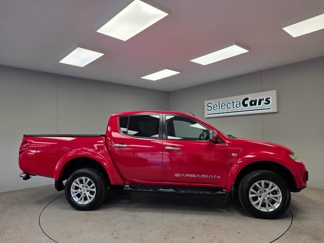 Mitsubishi L200 2.5 Di-d Barbarian Pickup Double Cab Au Red #5