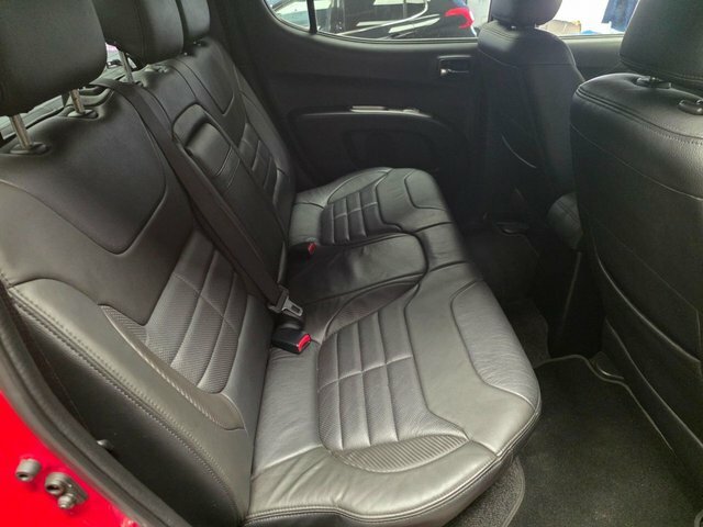 Mitsubishi L200 2.4L Dc 4Life White #23