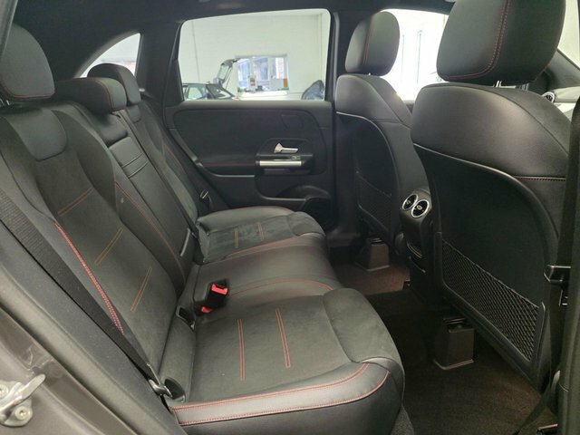 Mercedes-Benz B Class B180 Amg Line Premium White #34