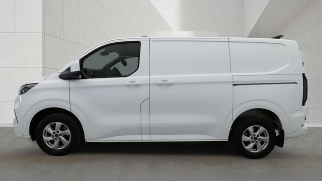 Ford Transit Custom 2.0 300 Ecoblue Limited Panel Van Manua White #6