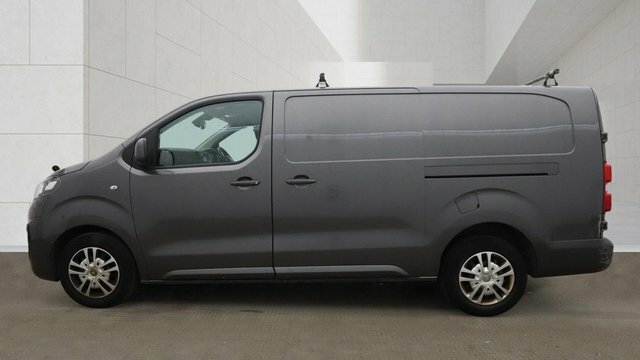 Vauxhall Vivaro 2.0 Turbo D 3100 Sportive Panel Van Man Grey #6
