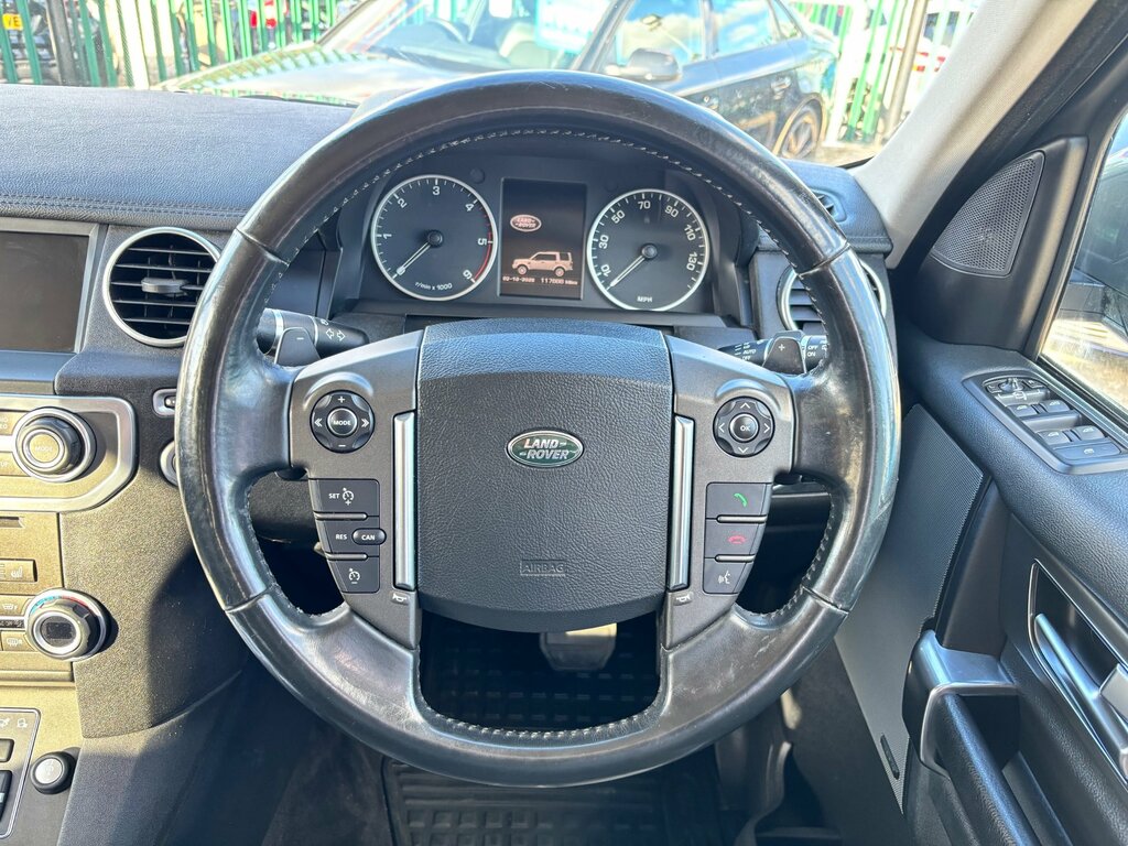 Land Rover Discovery 4 Sdv6 Hse White #17