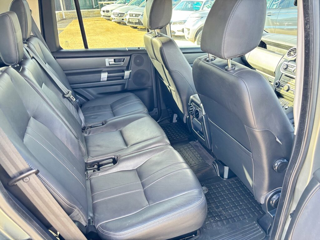 Land Rover Discovery 4 Sdv6 Hse White #23