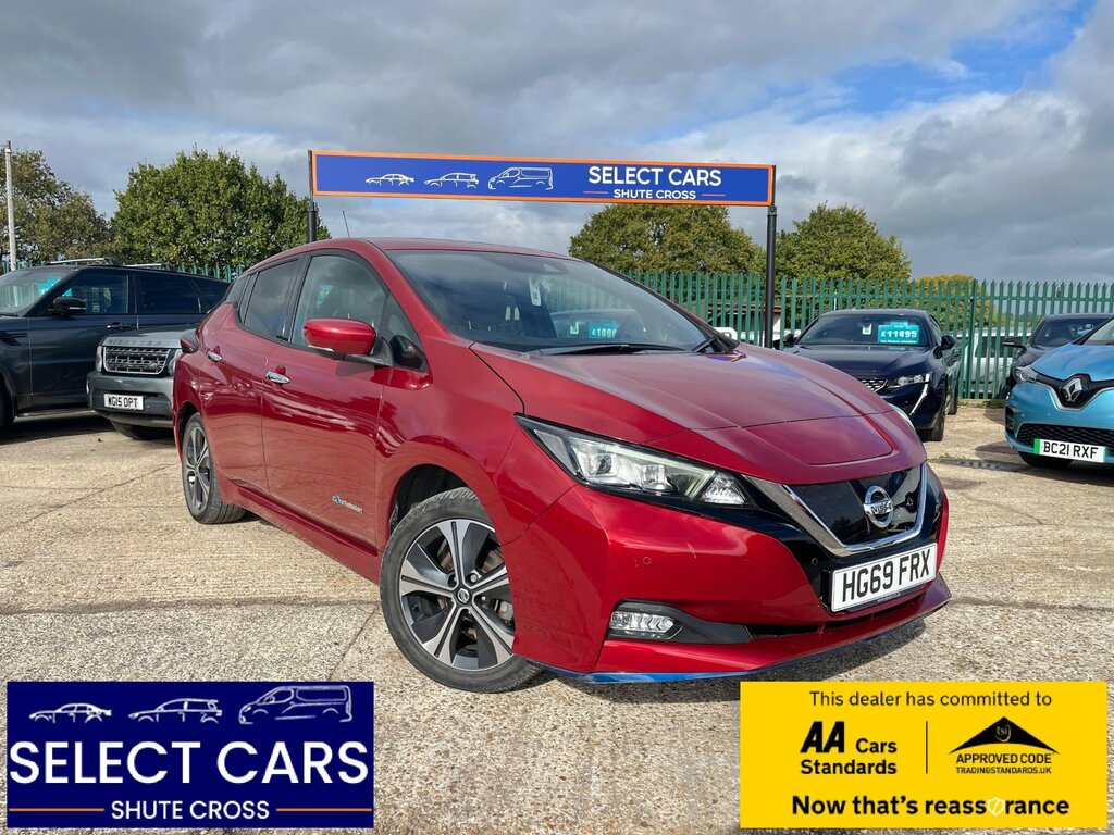 Nissan Leaf 62Kwh E Tekna Hatchback 217 Ps Red