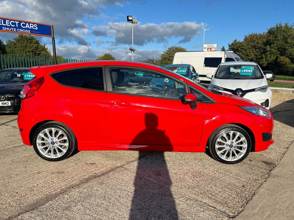 Ford Fiesta 1.0T Ecoboost Zetec S Hatchback Red #4