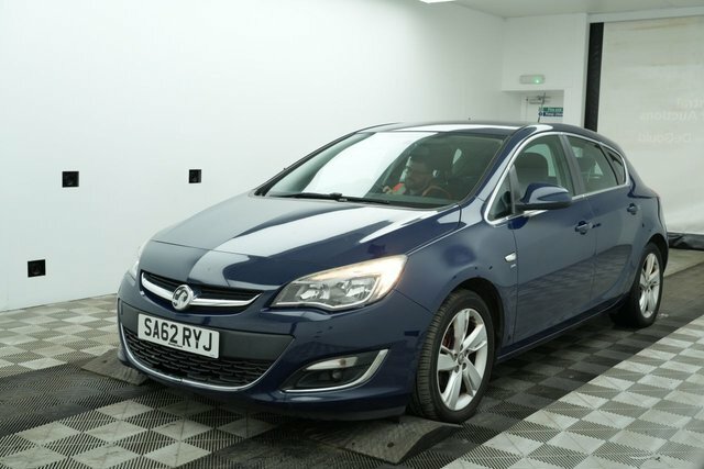 Vauxhall Astra 1.6 16V Elite Euro 5 Silver #2