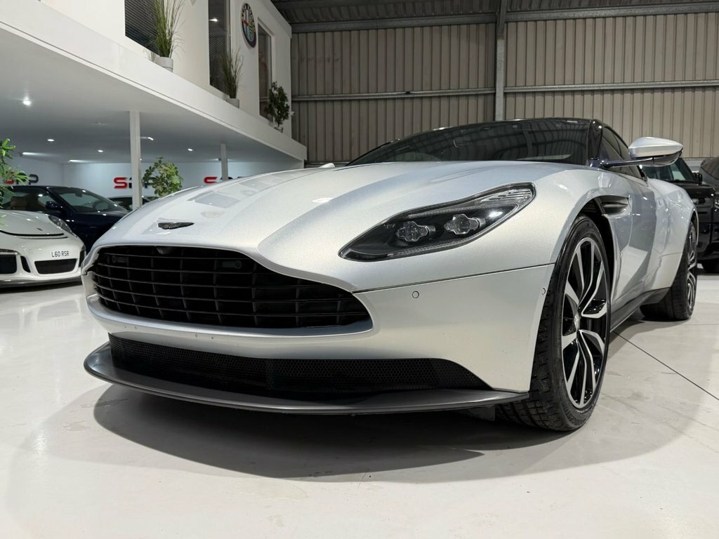 Aston Martin DB11 5.2 V12 Coupe Euro 6 Ss 608 Ps Silver #6