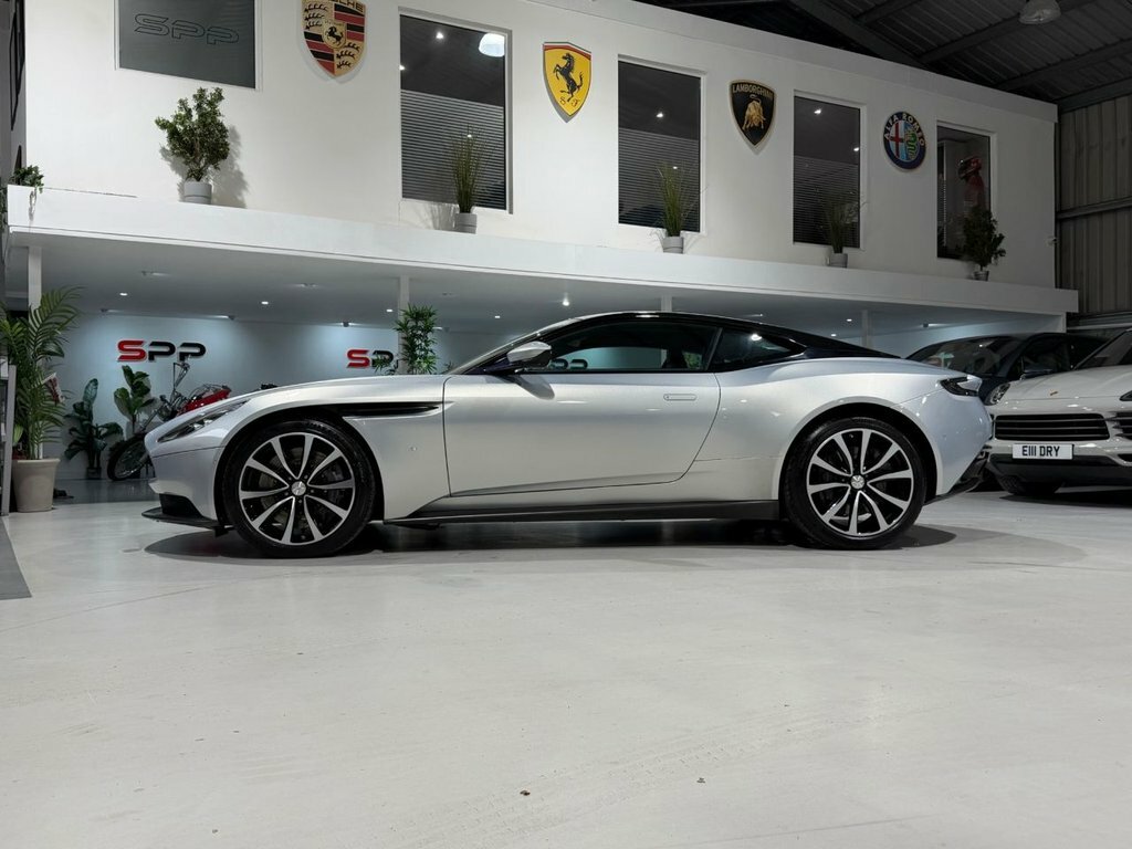 Aston Martin DB11 Db11 V12 Black #29