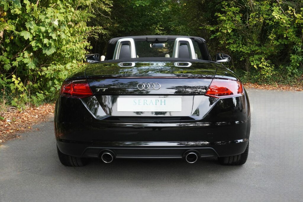 Audi TT 1.8 Tfsi Sport Black #6