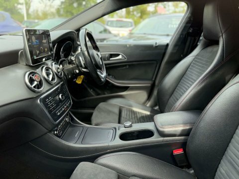 Mercedes-Benz CLA Class Cla 200 Sport D Silver #19