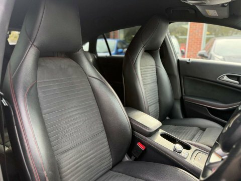 Mercedes-Benz CLA Class Cla 200 Sport D Silver #14