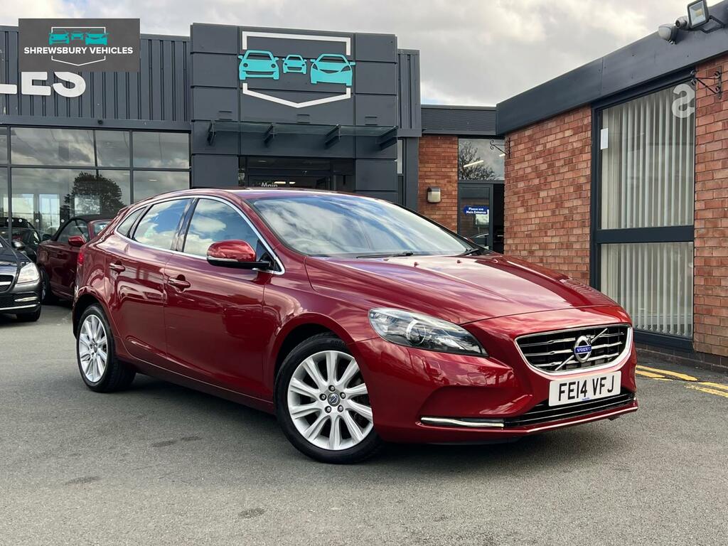 Volvo V40 Se Lux Nav Red #3