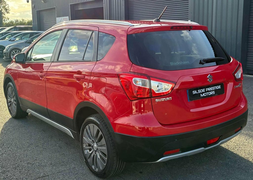 Suzuki SX4 S Cross 1.6 Sx4 S-cross Sz4 Ddis Red #5