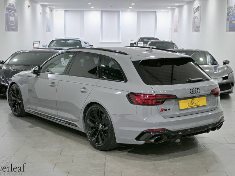 Audi RS4 2018 18 Audi Rs 4 Tfsi Quattro S Tronic Grey #2
