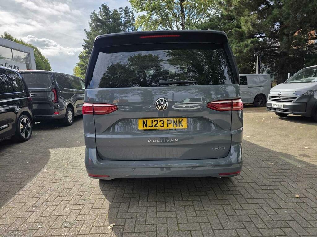 Volkswagen Multivan 1.4 Tsi 13Kwh Life Dsg Euro 6 Ss Grey #4