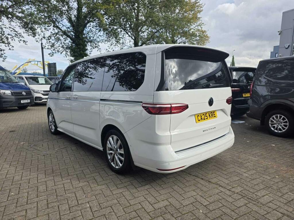 Volkswagen Multivan 2.0 Tsi Style Long Mpv Dsg Euro 6 Ss White #4