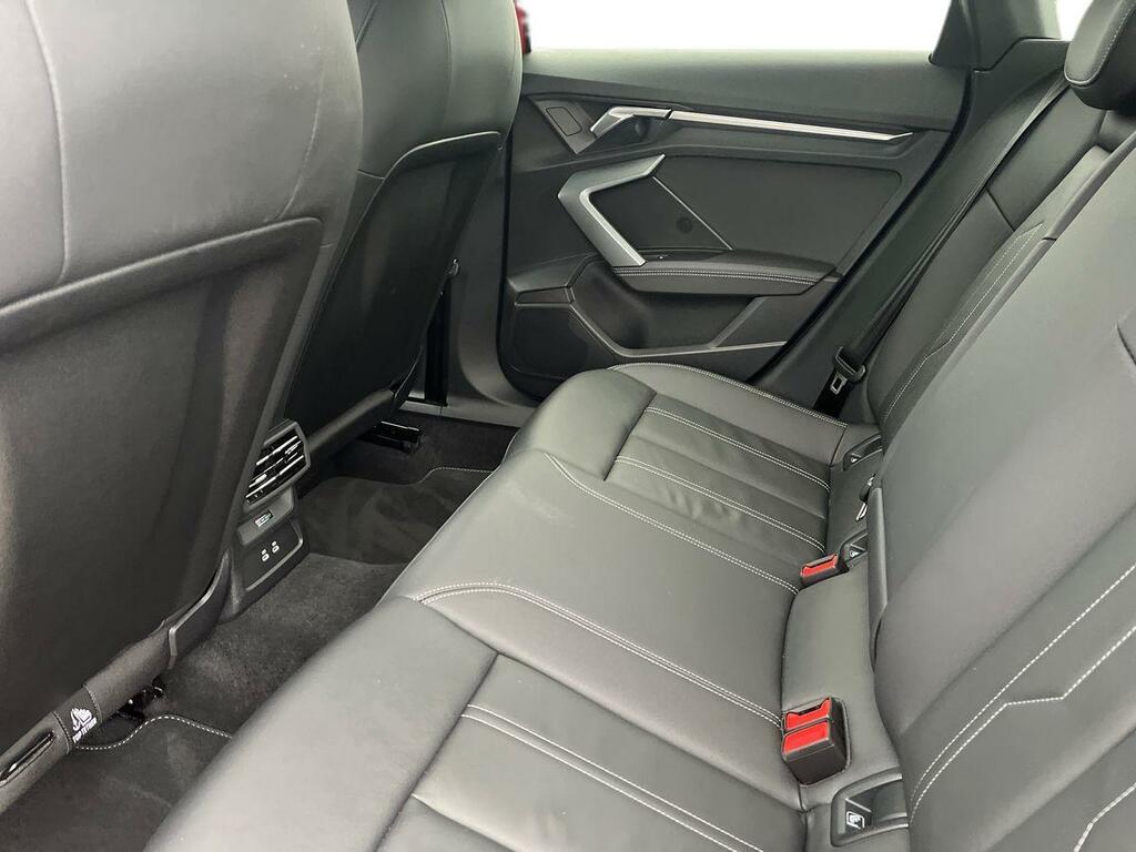 Audi A3 1.5 Tfsi 35 Black Edition S Tronic Euro 6 Ss Red #4